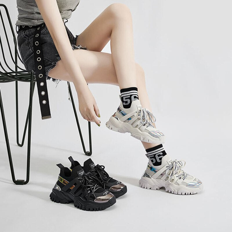 Lola-sneakers tennis platform