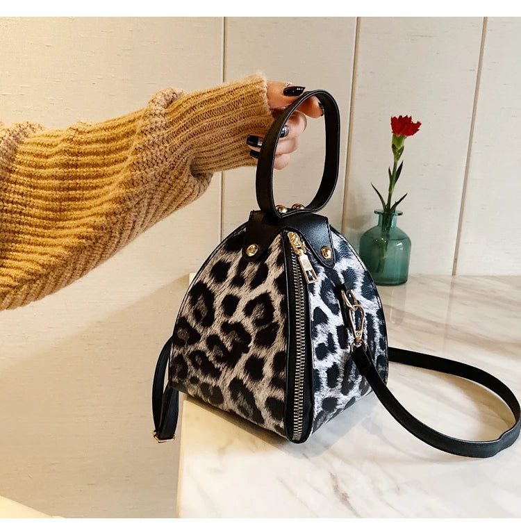 Iris-borsa a piramide animalier